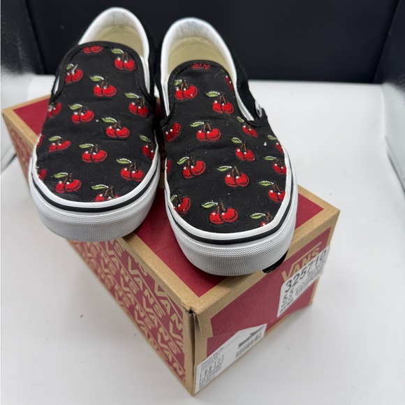 Vans Off the Wall Classic Cherry Embroidered Canvas Slip On Shoes - Picture 1 of 9
